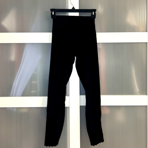 Lululemon Align leggings - Picture 5 of 7